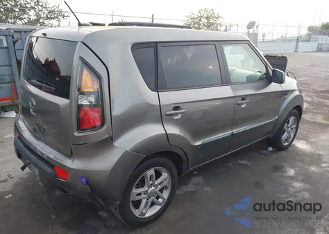 2011 Kia Soul + from USA, damaged, VIN KNDJT2A21B7260005